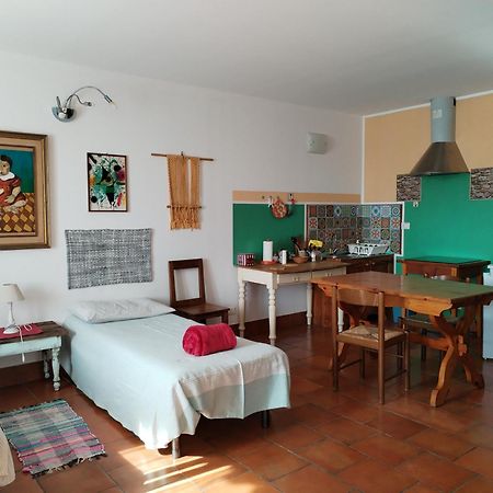 Stasion Di Pueste Nogaredo Bagian luar foto