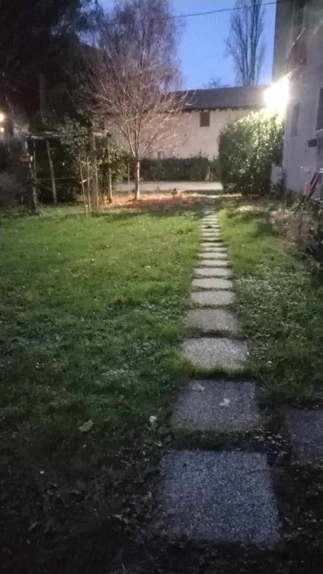 Stasion Di Pueste Nogaredo Bagian luar foto