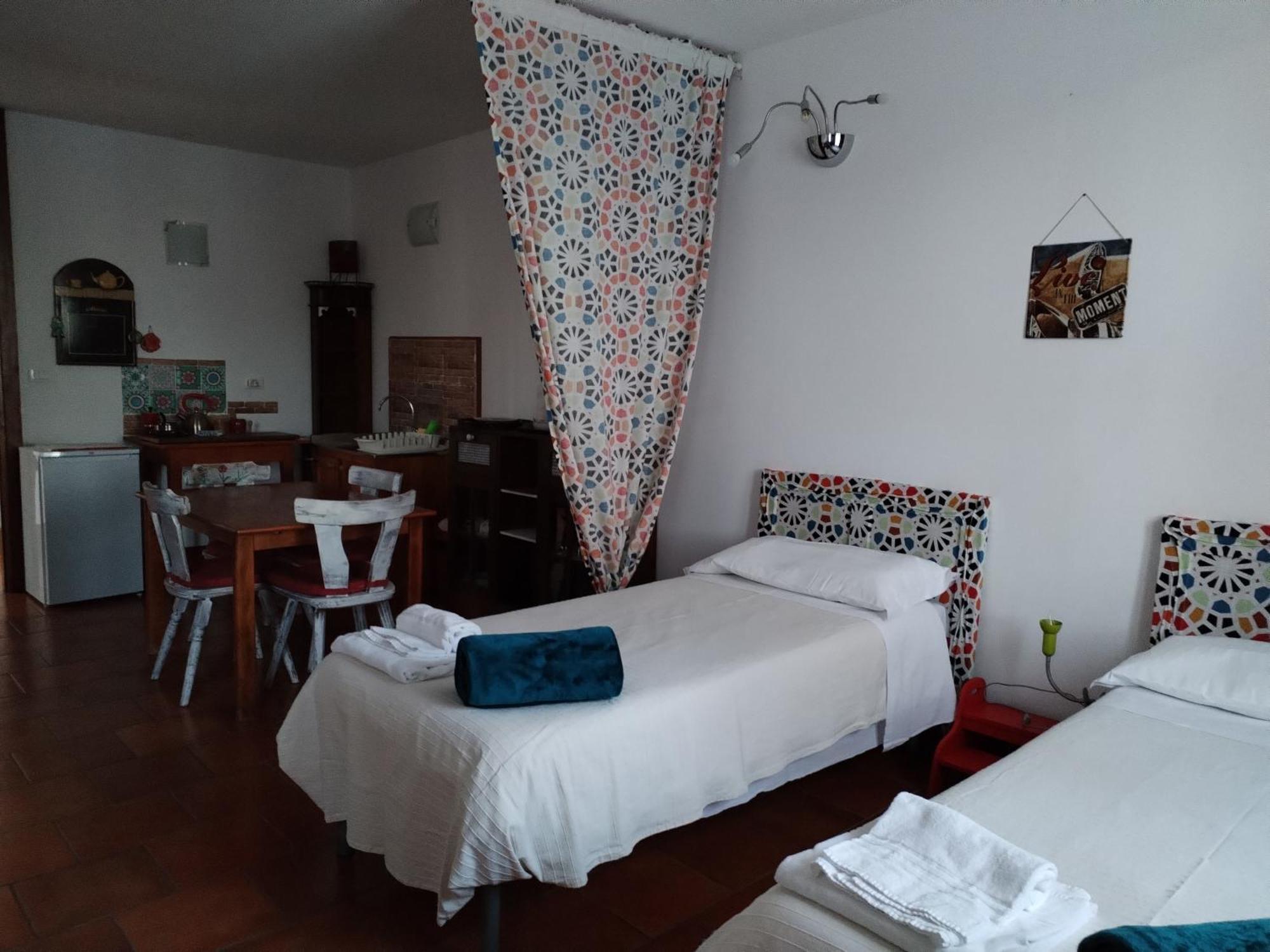 Stasion Di Pueste Nogaredo Bagian luar foto