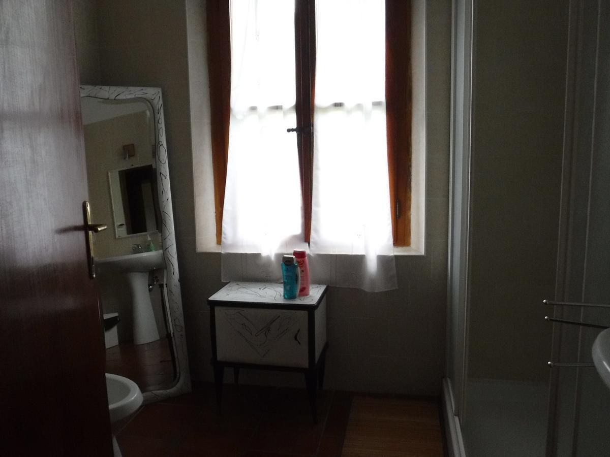 Stasion Di Pueste Nogaredo Bagian luar foto